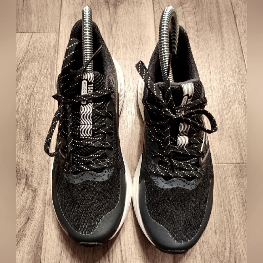 New Balance Black and White Athletic Shoes - Picture 3 of 10